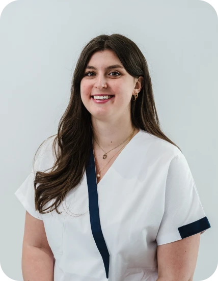 marianne assistante dentaire Dr Camille Rodriguez Dentistes à Décines-Charpieu, Cabinet dentaire Grand Large